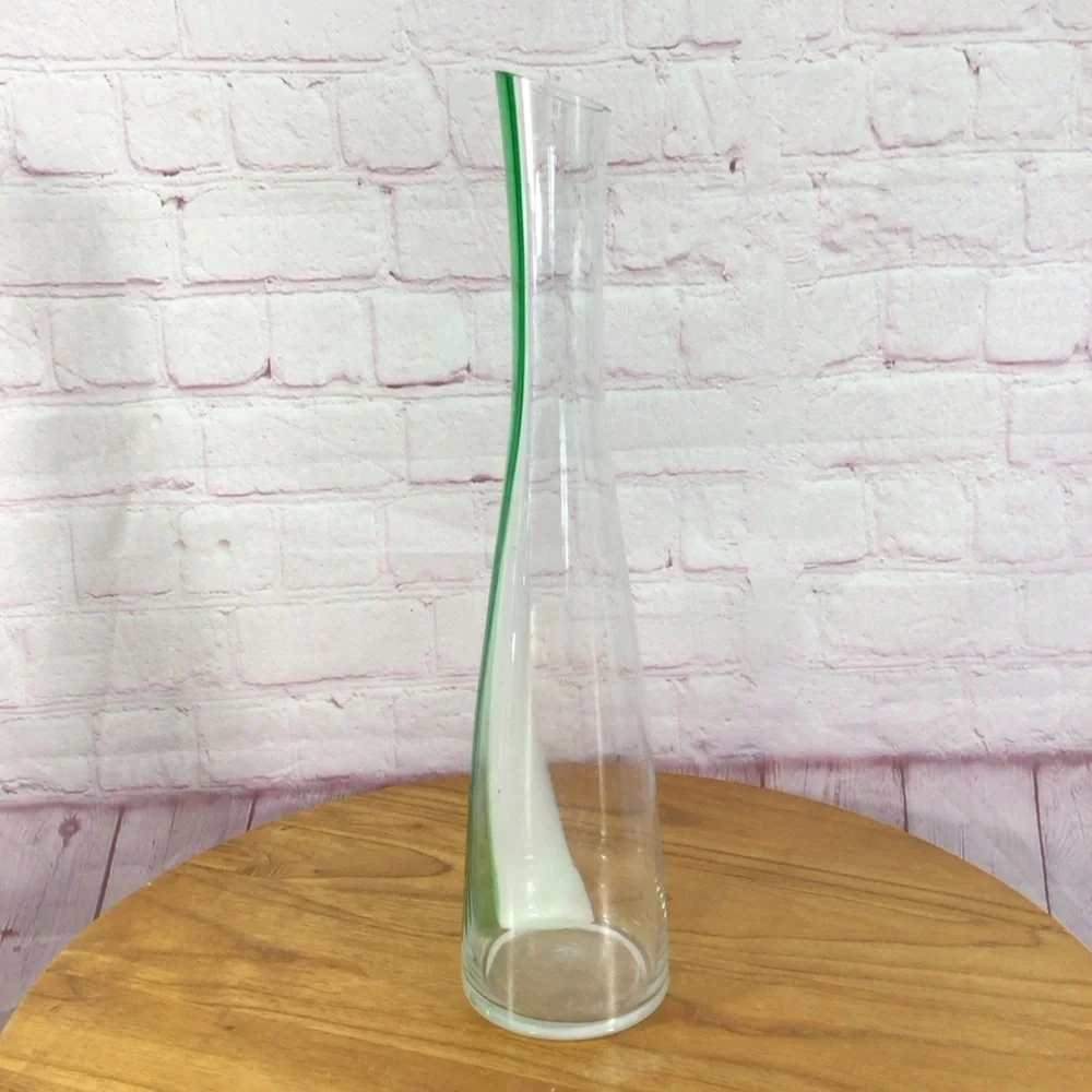 Green and White Stripe Glass Flower Vase - Picture 4 of 6